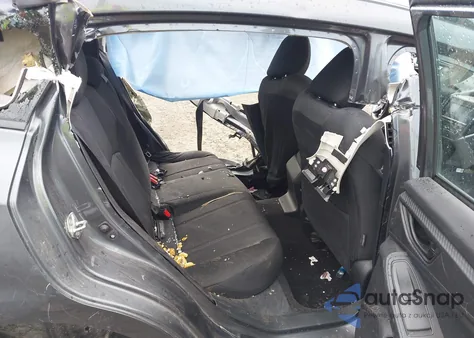 2018 Subaru Impreza 2.0I Premium from USA, damaged, VIN 4S3GTAD67J3701533